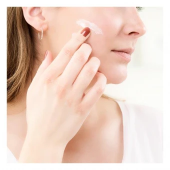 CeraVe Feuchtigkeitsspendende Gesichtscreme Nacht 52 Ml 8 CeraVe Feuchtigkeitsspendende Gesichtscreme Nacht 52 Ml – Bild 6