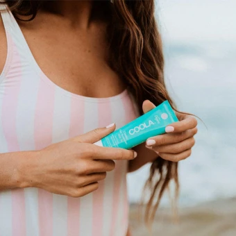 Coola Classic SPF 50 Face Lotion White Tea 50 Ml 6 Coola Classic SPF 50 Face Lotion White Tea 50 Ml – Bild 4