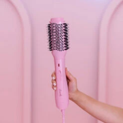 Mermade Hair Blow Dry Brush Pink Warmluftbürste 12 Mermade Hair Blow Dry Brush Pink Warmluftbürste -Modekosmetikgeschäft 2545276 Mermade Hair Blow Dry Brush Pink Warmluftbuerste.ad7cde10